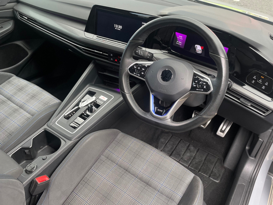 2021 Volkswagen Golf 1.4L Petrol Plug-in Hybrid For Sale Images