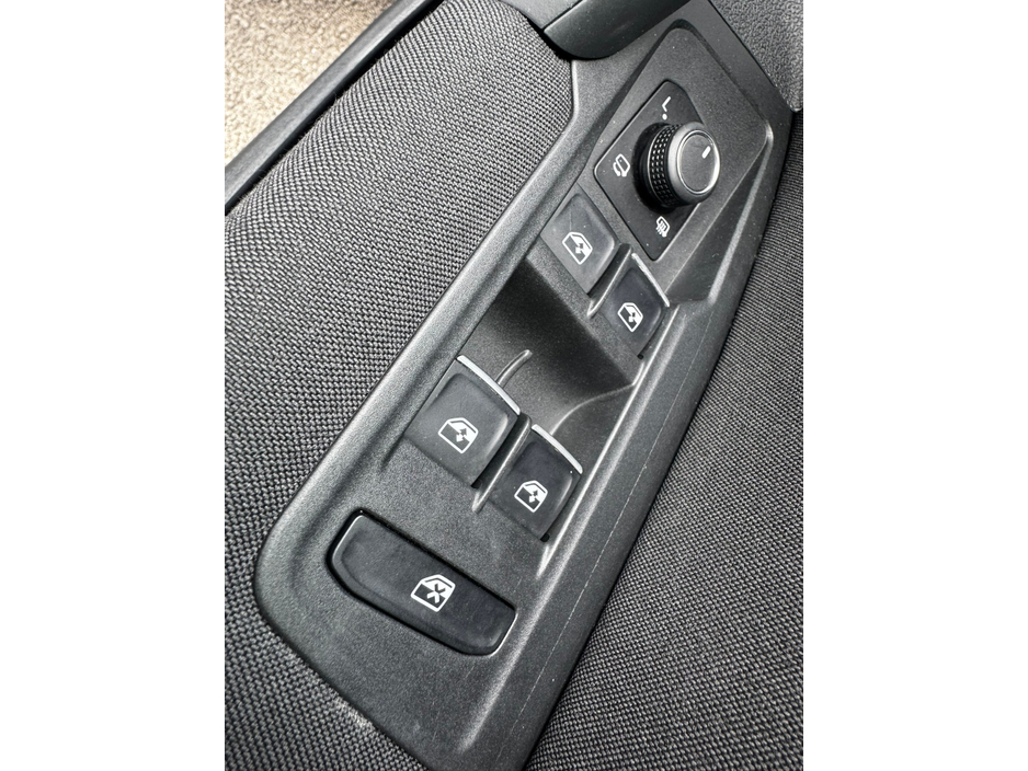 2018 Volkswagen Tiguan 2L Diesel For Sale Images