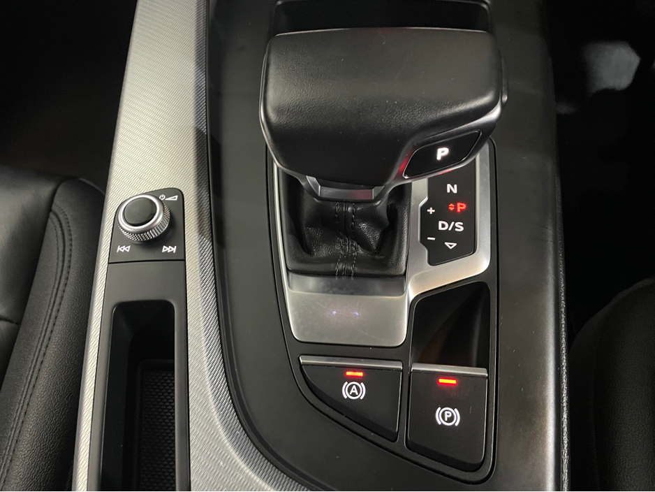 2023 Audi A4 2L Diesel For Sale Images