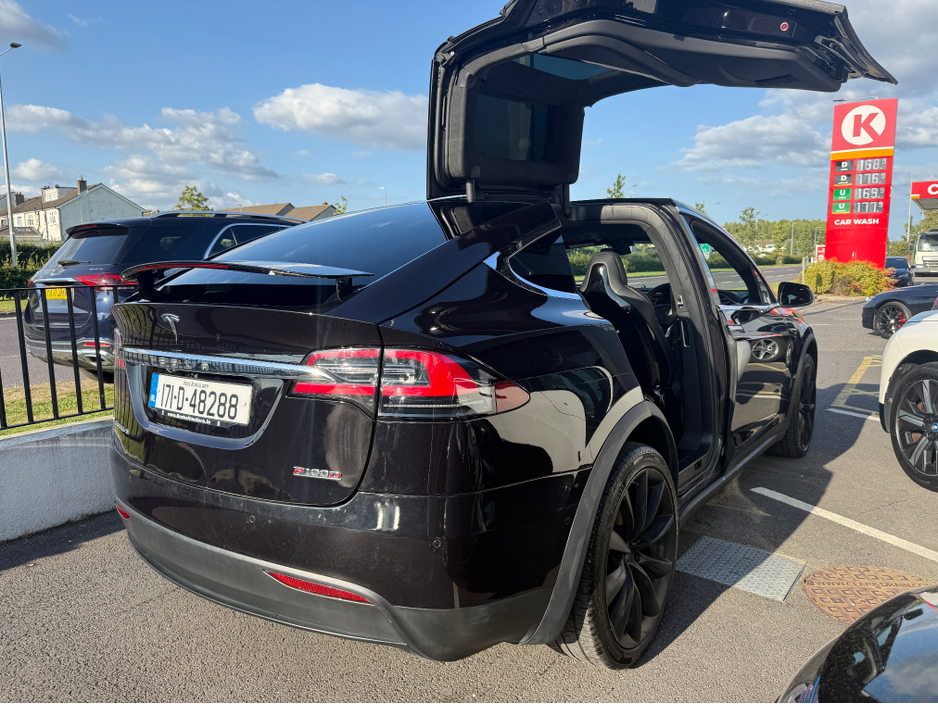 2017 Tesla Model X ElectricL Electric For Sale Images