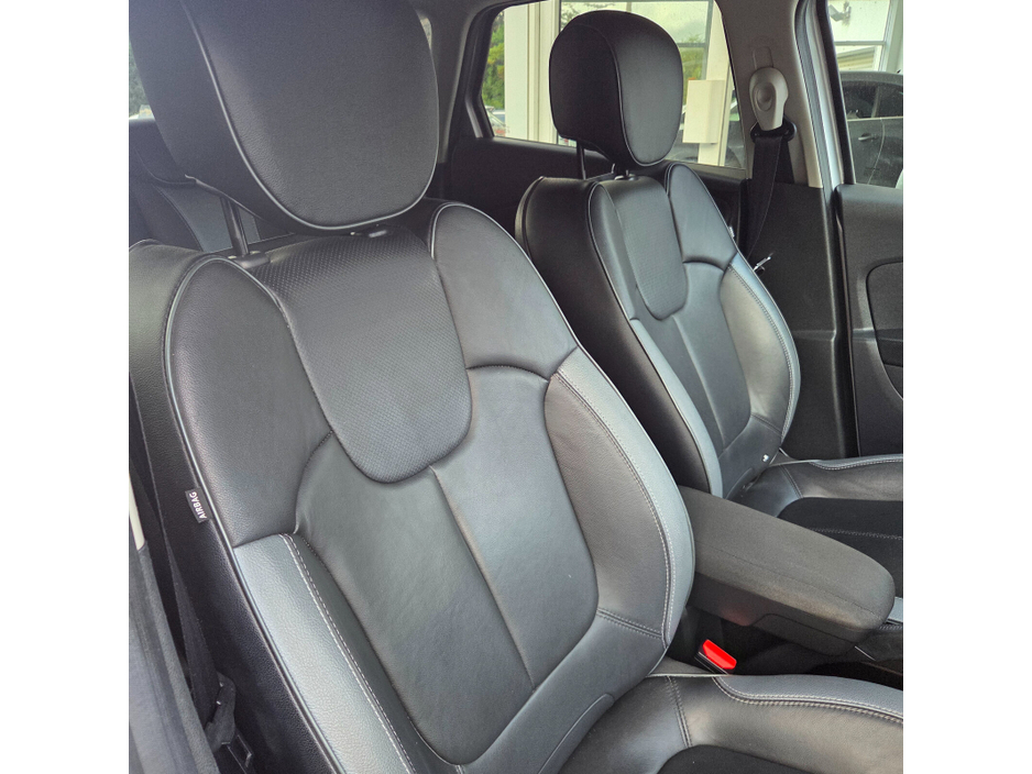 2017 Renault Captur 0.9L Petrol For Sale Images