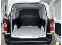 2024 Opel Combo 1.5L Diesel For Sale Images