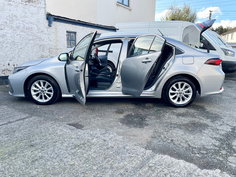 2022 Toyota Corolla 1.8L Petrol Hybrid For Sale Images