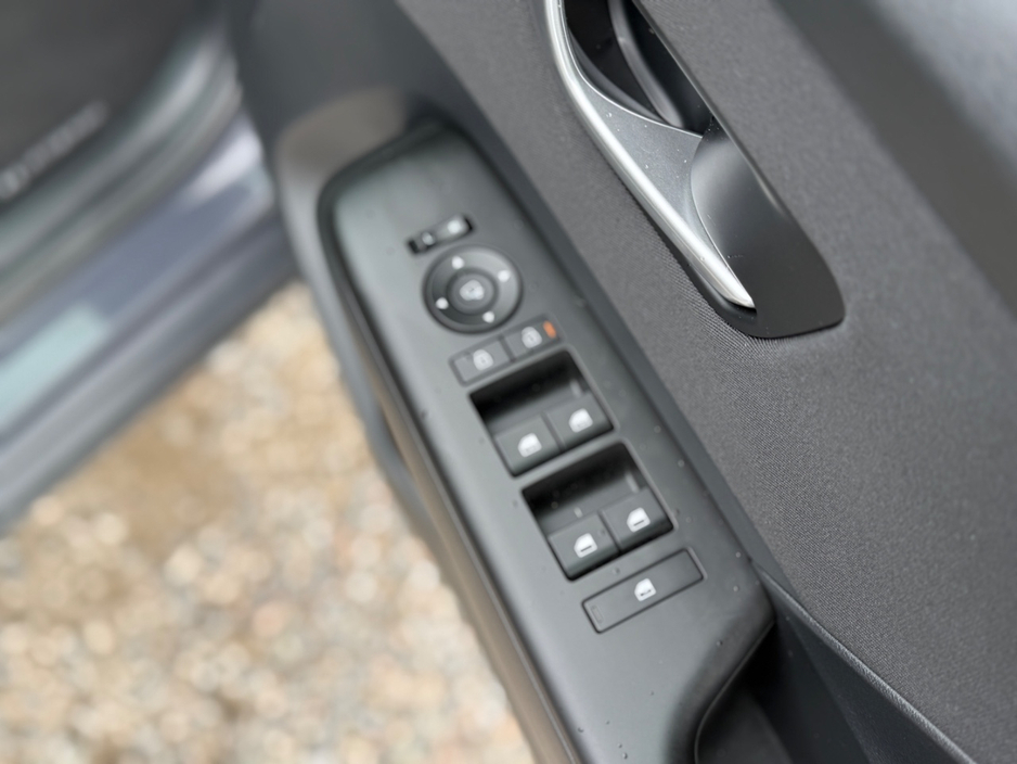 2024 Hyundai Kona 1.6L Petrol Hybrid For Sale Images