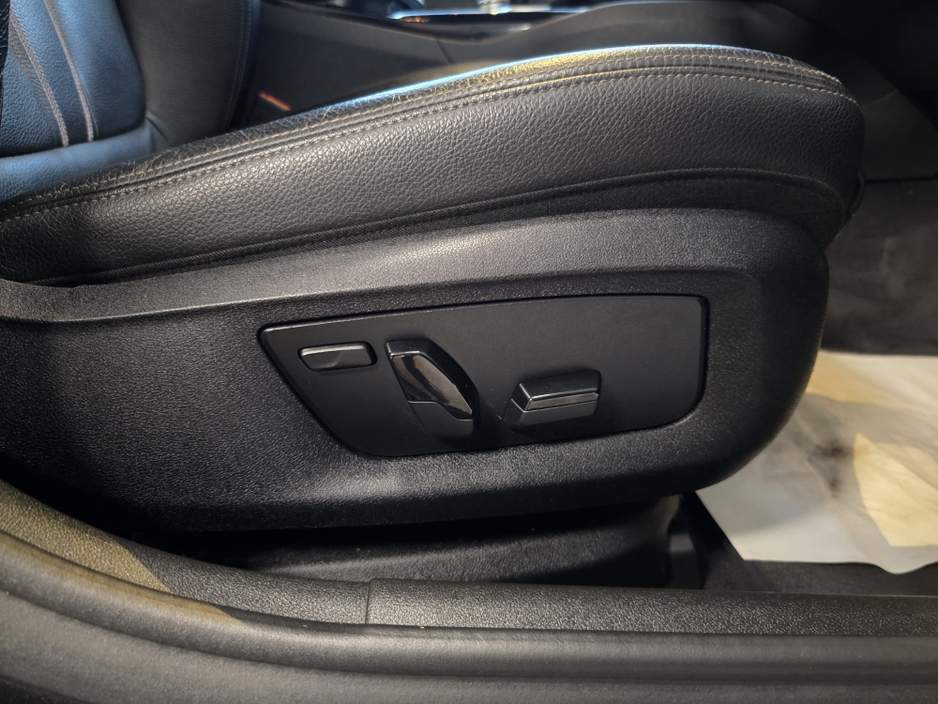 2019 BMW 5 Series 2L Petrol Plug-in Hybrid For Sale Images