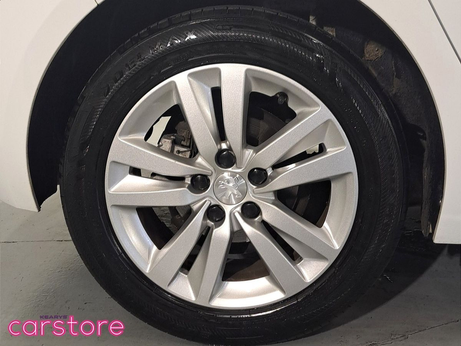 Peugeot 308 1.2 PureTech 110bhp Active — thumbnail 14
