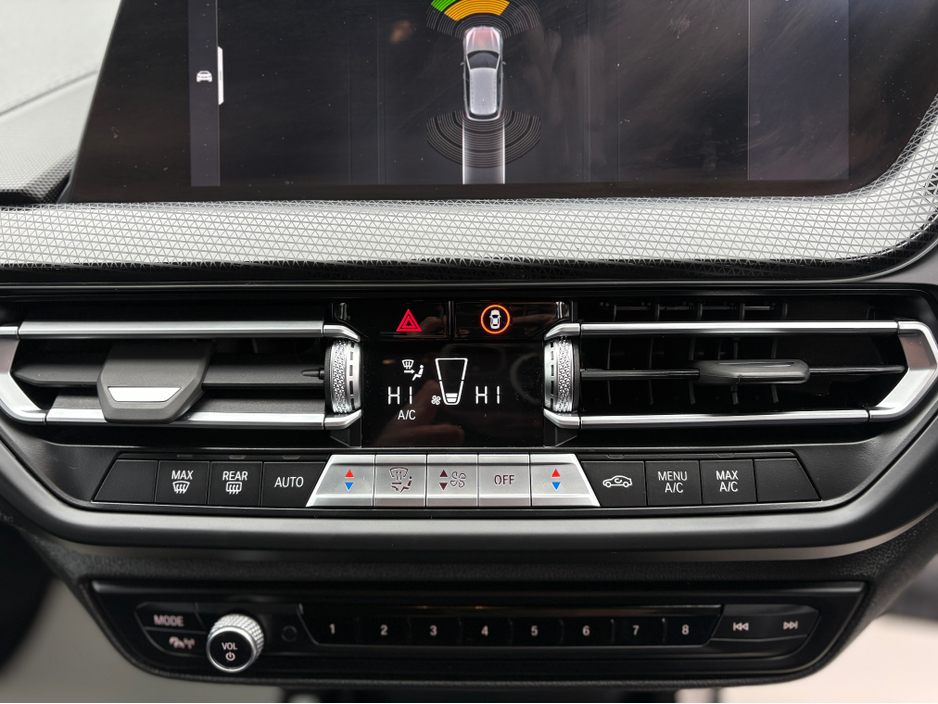 2022 BMW 1 Series 1.5L Diesel For Sale Images