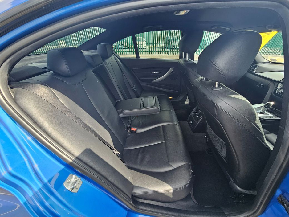 BMW 3 Series 330e , PLUG IN HYBRID, M - SPORT, FULL SERVICE HISTORY, AUTOMATIC, FINANCE, WARRANTY, 5 STAR REVIEWS — thumbnail 16