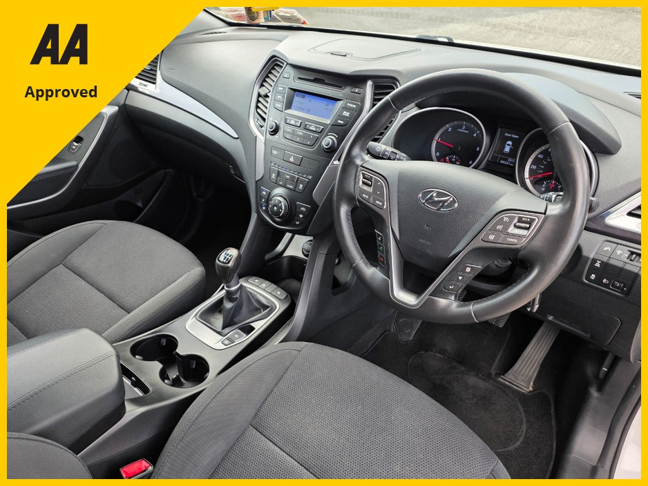2014 Hyundai Santa Fe 2.2L Diesel For Sale Images