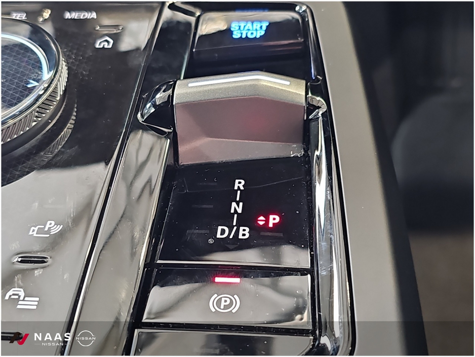 2025 BMW iX 0L Electric For Sale Images