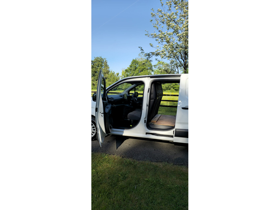 2021 Opel Combo 1.5L Diesel For Sale Images