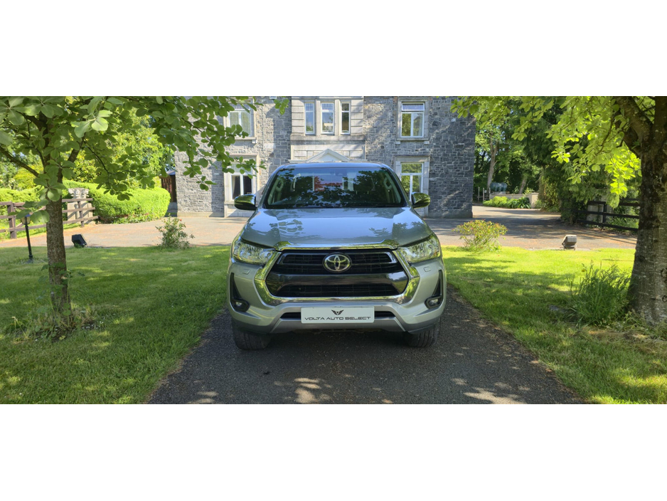 2023 Toyota Hilux 2.4L Diesel For Sale Images