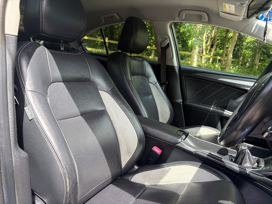 2016 Toyota Avensis 1.6L Diesel For Sale Images