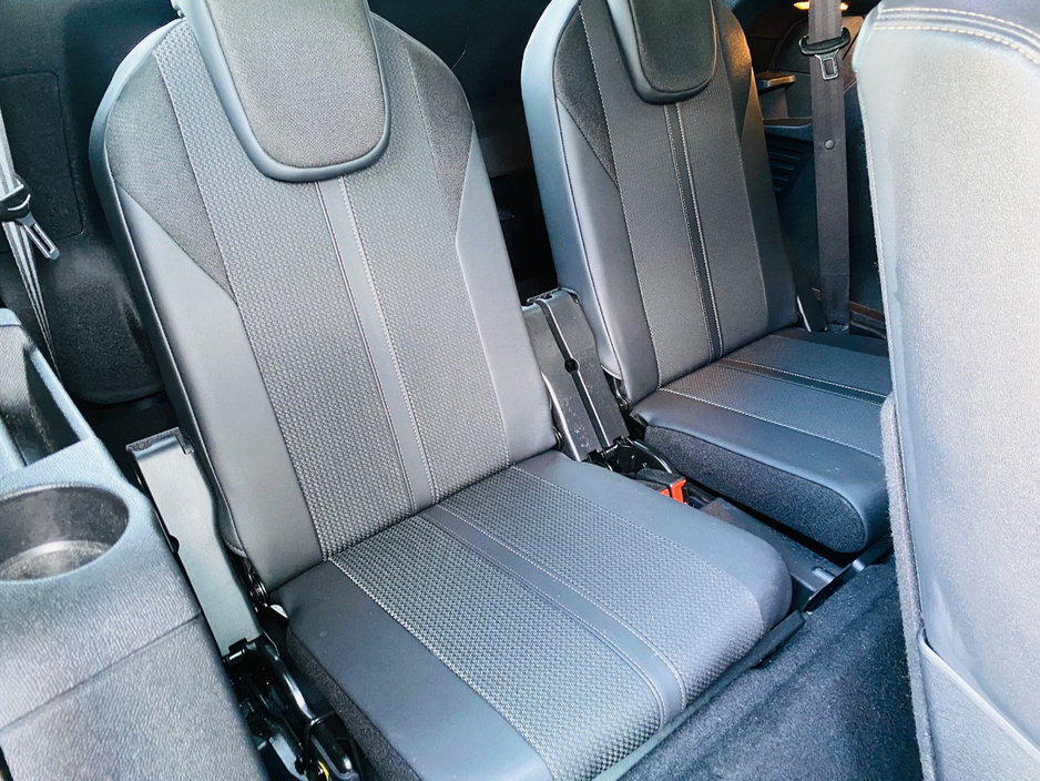 2022 Peugeot 5008 2L Diesel For Sale Images