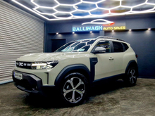 2025 Dacia Duster 1.2L Petrol Hybrid For Sale Images