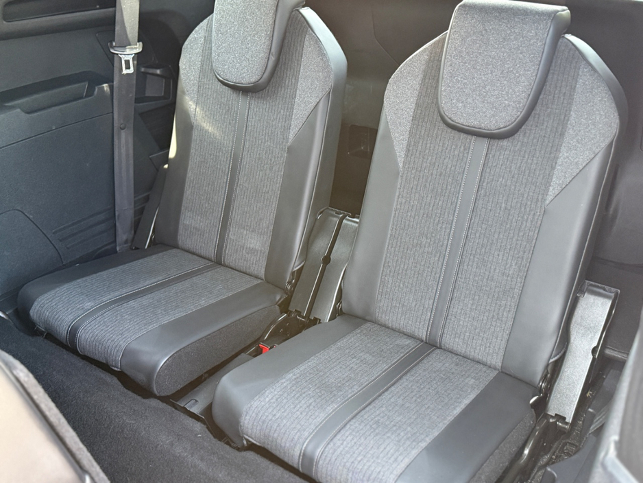 2018 Peugeot 5008 1.6L Diesel For Sale Images