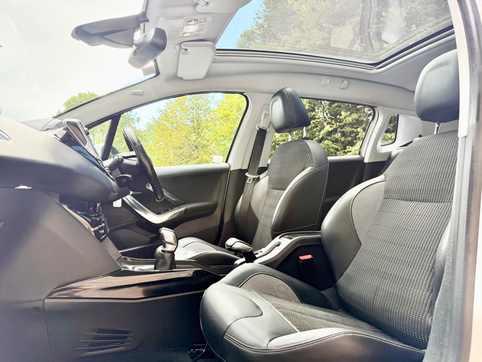 Peugeot 2008 1.2 PTECH ALLURE PREMIUM 82 5DR — thumbnail 21