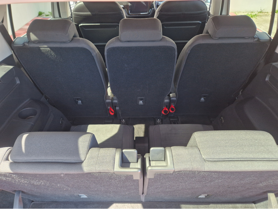 2018 Volkswagen Touran 2.0L Diesel For Sale Images