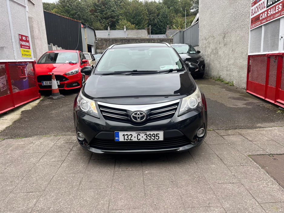 2013 Toyota Avensis 2L Diesel For Sale Images