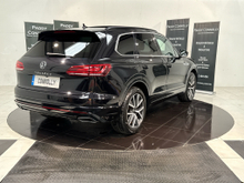 2021 Volkswagen Touareg 3L Diesel For Sale Images