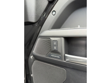 2026 Land Rover Defender 3L Diesel For Sale Images