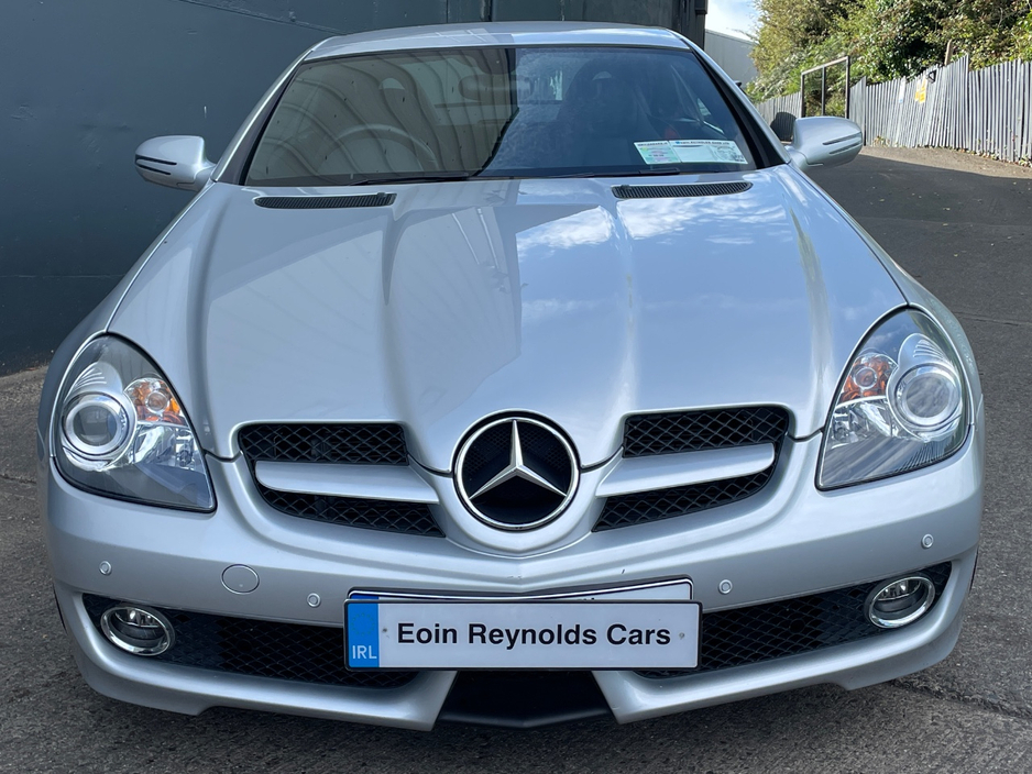2008 Mercedes-Benz SLK Class 1.8L Petrol For Sale Images
