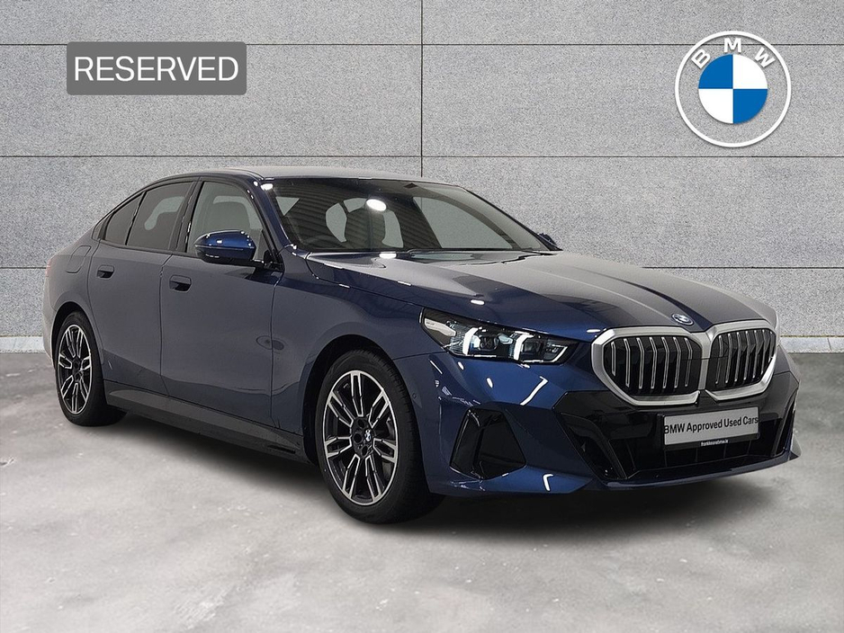2026 BMW 5 Series 2L Petrol Plug-in Hybrid For Sale Images