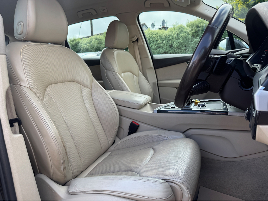 2017 Audi Q7 3L Diesel For Sale Images
