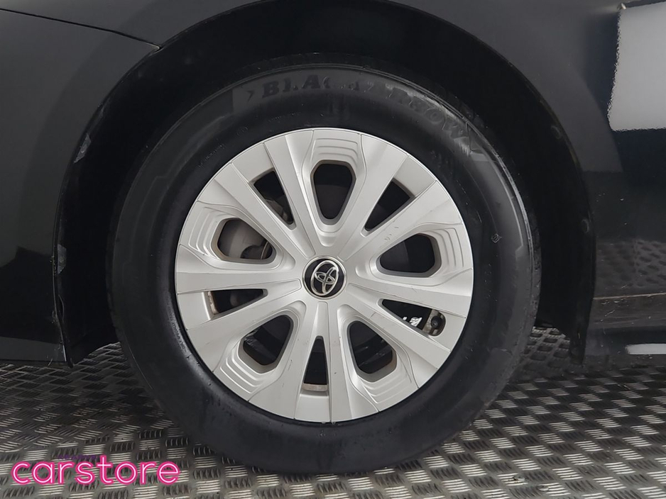 Toyota Prius 1.8 Hybrid Auto — thumbnail 14
