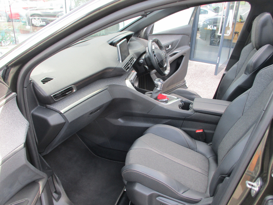 2020 Peugeot 3008 1.5L Diesel For Sale Images