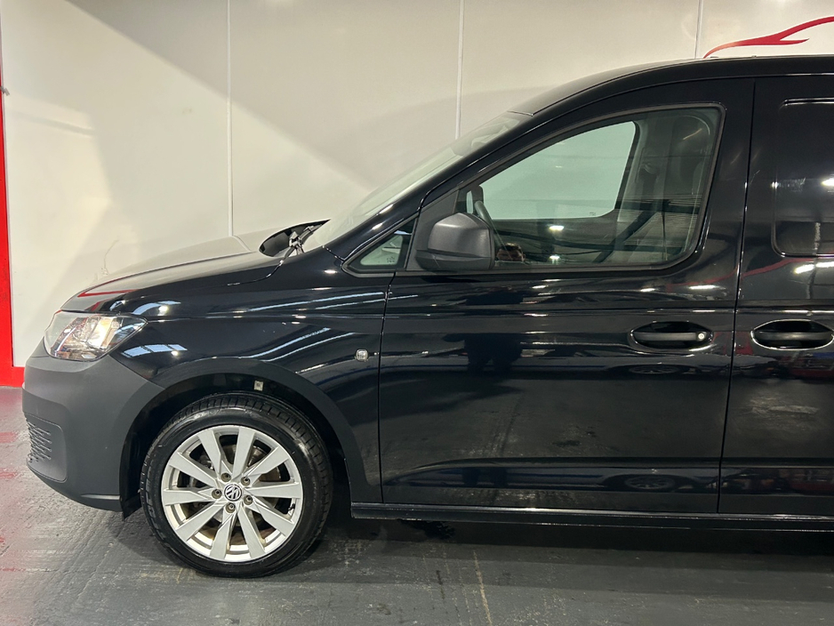 2023 Volkswagen Caddy 2L Diesel For Sale Images