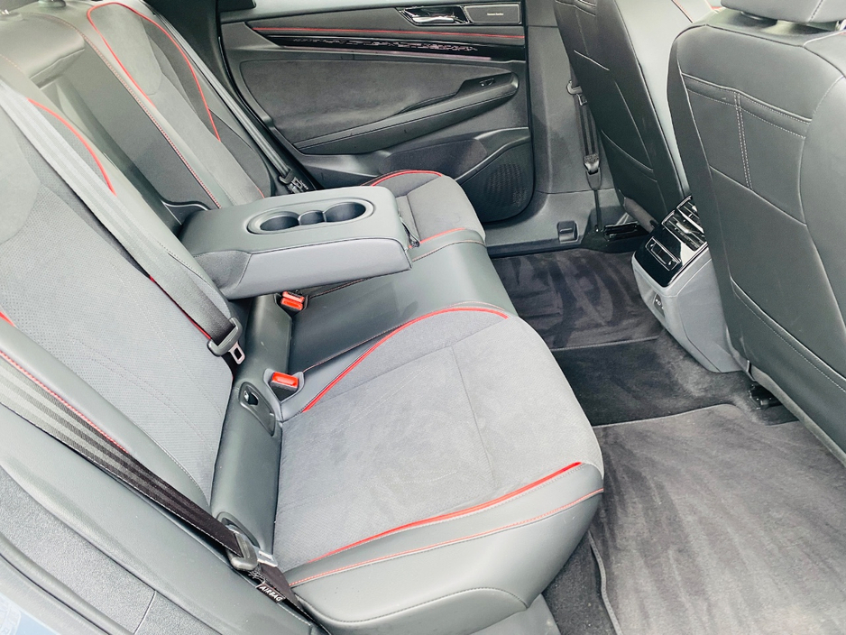2025 Volkswagen ID.7 0L Electric For Sale Images
