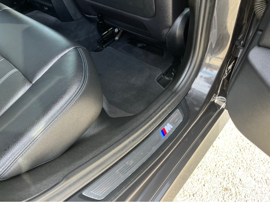 2019 BMW 5 Series 2.0L Hybrid For Sale Images