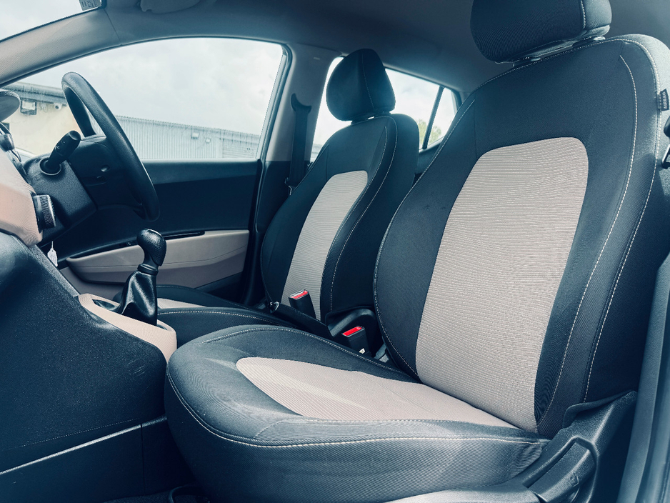 Hyundai i10 1.0 CLASSIC 5DR — thumbnail 21