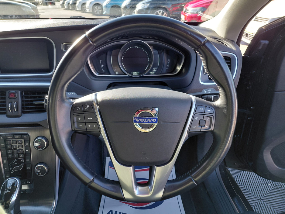 2015 Volvo V40 1.6L Petrol For Sale Images