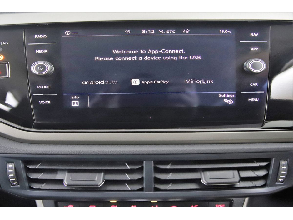 Volkswagen Polo 1.0 TSI DSG COMFORTLINE *CARPLAY*ANDROID*REVERSE CAM* — thumbnail 20