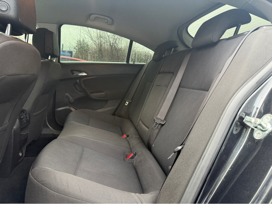 2013 Opel Insignia 2L Diesel For Sale Images