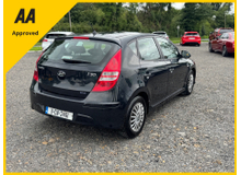 2011 Hyundai i30 1.6L Diesel For Sale Images