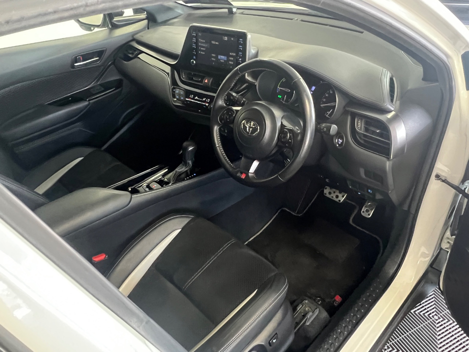 2020 Toyota C-HR 1.8L Petrol Hybrid For Sale Images