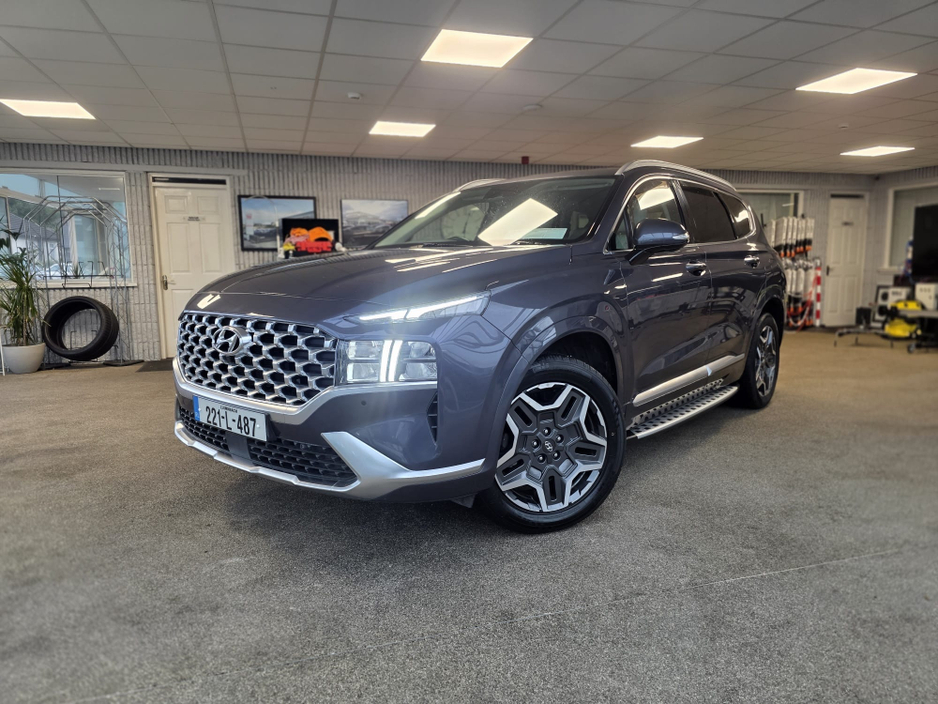 2022 Hyundai Santa Fe 1.6L Petrol Plug-in Hybrid For Sale Images