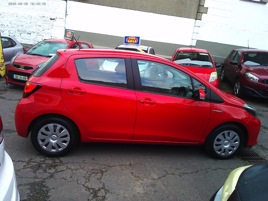 2015 Toyota Yaris 1.5L Petrol Hybrid For Sale Images