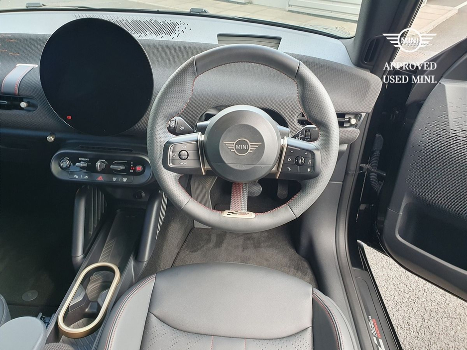2024 MINI Hatch 0L Electric For Sale Images