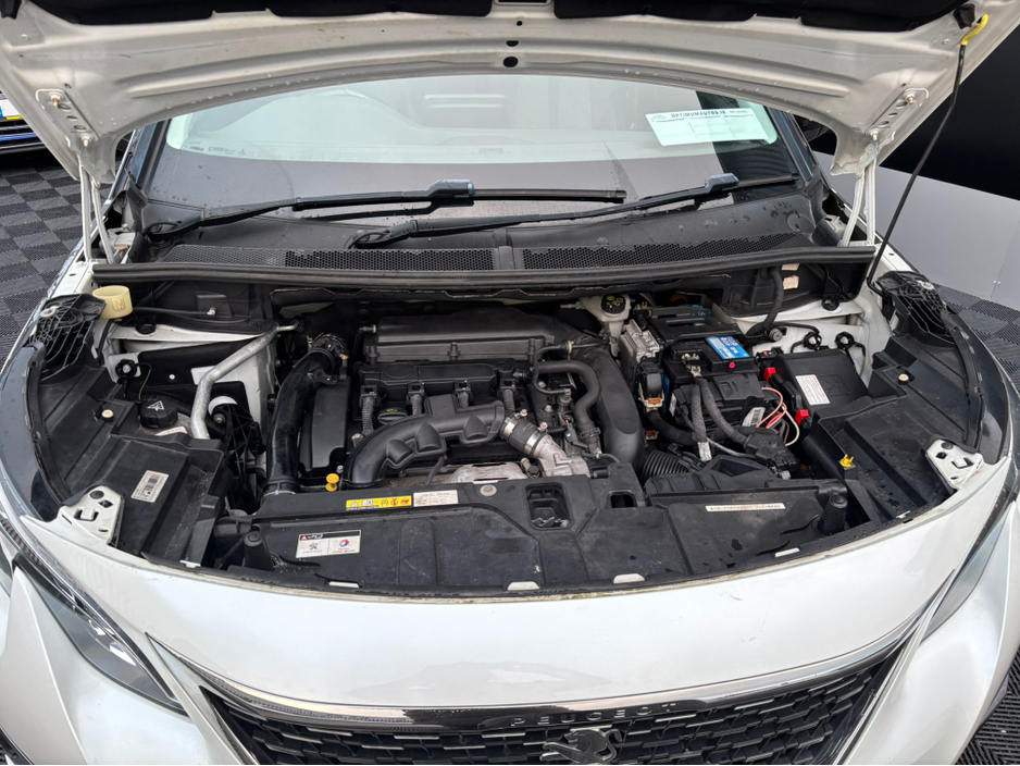 2017 Peugeot 5008 1.6L Petrol For Sale Images