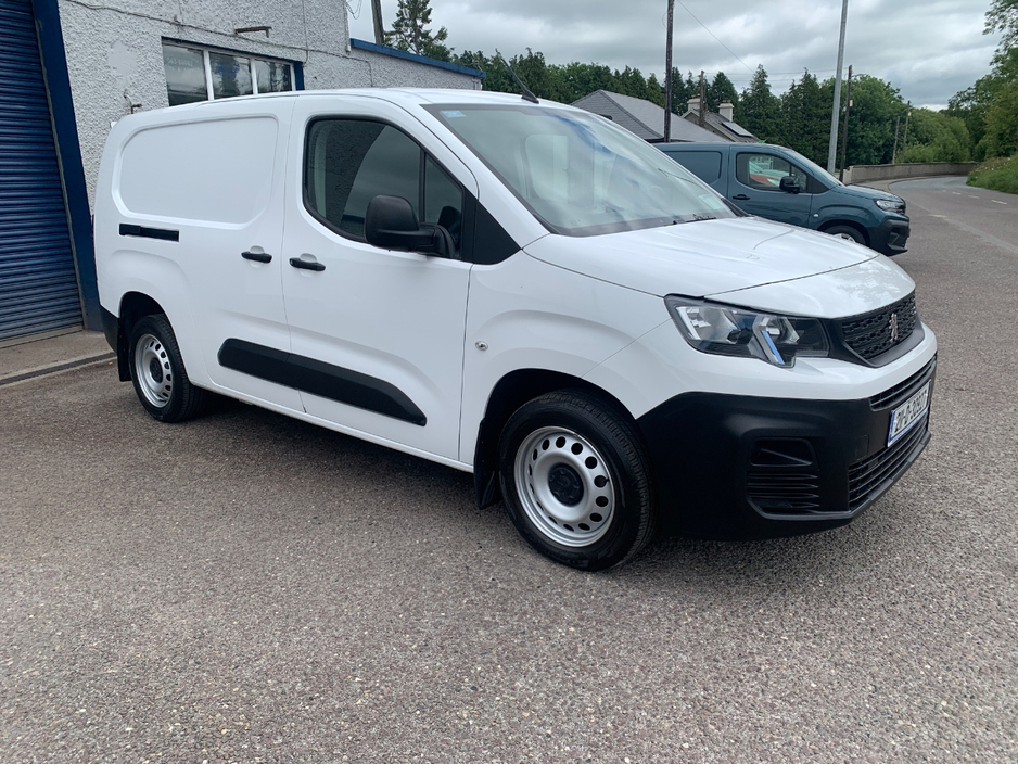 2021 Peugeot Partner 1.5L Diesel For Sale Images