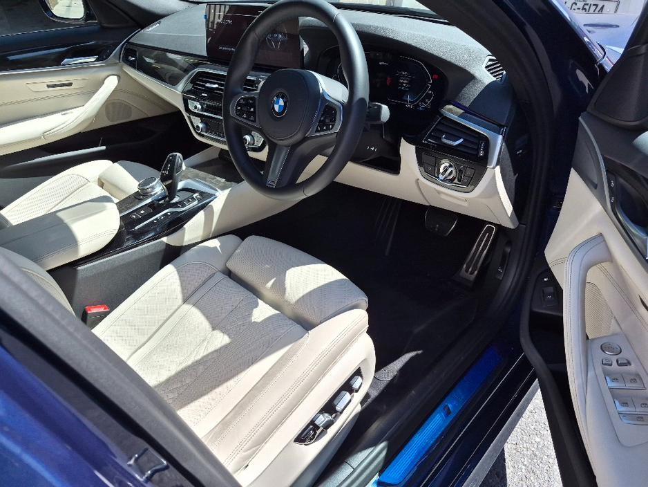 2020 BMW 5 Series 2L Petrol Plug-in Hybrid For Sale Images