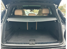 2023 Porsche Cayenne 3L Petrol Plug-in Hybrid For Sale Images
