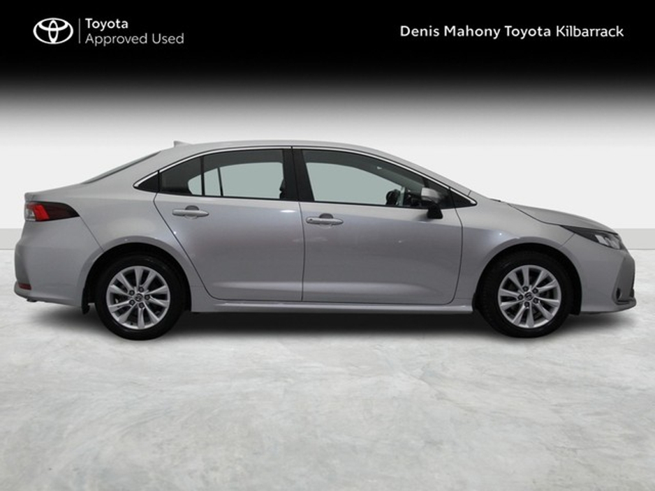 Toyota Corolla LUNA SALOON — thumbnail 3
