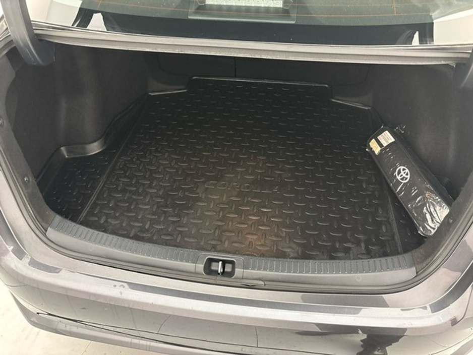 Toyota Corolla LUNA SALOON 4DR AUTO — thumbnail 10