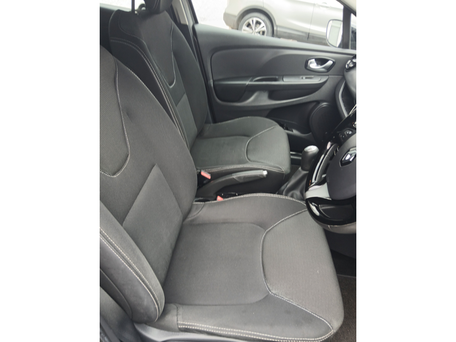 2016 Renault Clio 1.1L Petrol For Sale Images