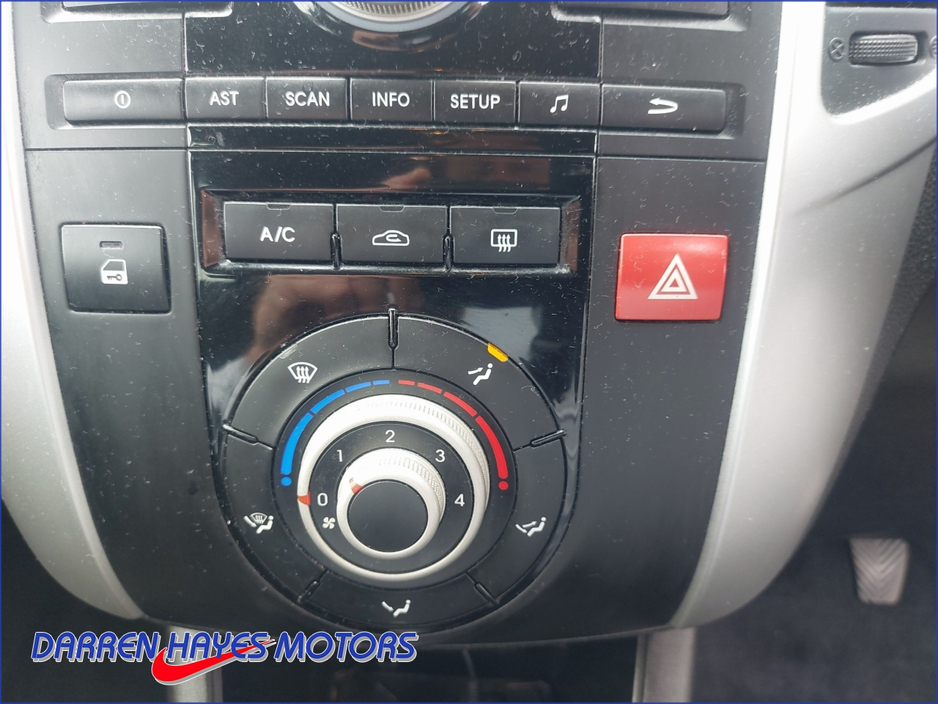 2015 Kia Venga 1.4L Diesel For Sale Images